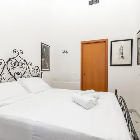 Guesthost - Stylish Flat In Dorsoduro District *