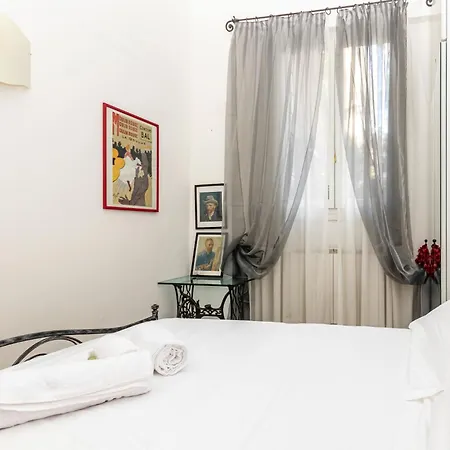 Guesthost - Stylish Flat In Dorsoduro District Apartmán