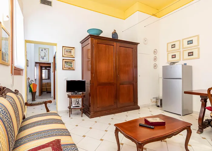 Guesthost - Stylish Flat In Dorsoduro District Apartamento *