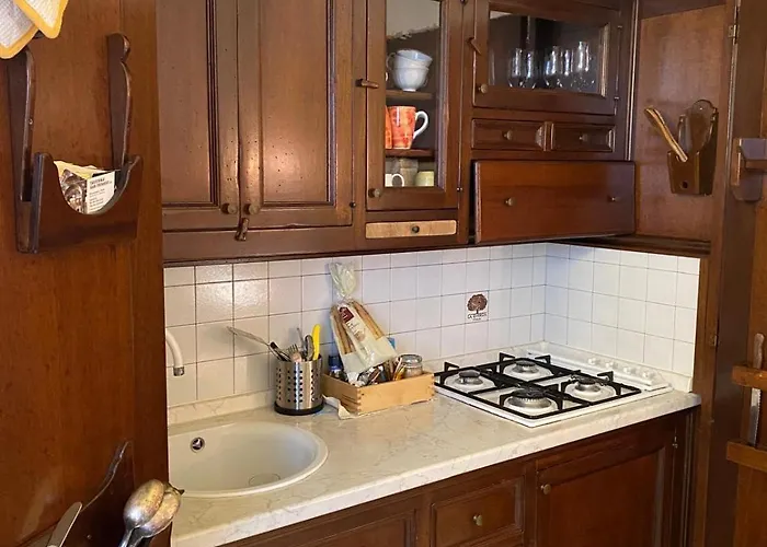 شقة Guesthost - Stylish Flat In Dorsoduro District البندقية